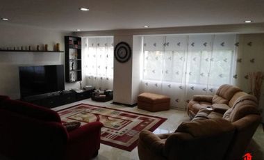 apartamento en venta en el poblado. Cod V5920