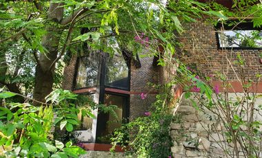 VENTA CASA SAYAVEDRA ESTILO INGLÉS