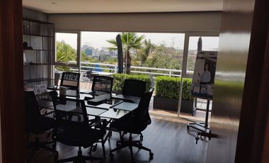 CASA EN VENTA CON USO DE SUELO COMERCIAL Y OFICINAS