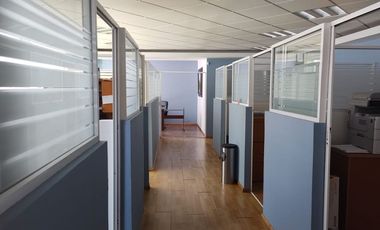 CASA EN VENTA CON USO DE SUELO COMERCIAL Y OFICINAS