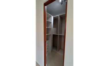 Vendo hermosa casa en River Valley, Panamá Pacífico