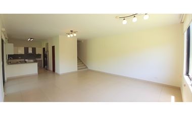 Vendo hermosa casa en River Valley, Panamá Pacífico