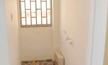 casa en venta en las moras. Cod V25192