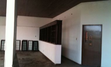 CASA PARA REMODELAR EN LA HERRADRA