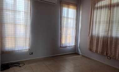 AB Se Vende Casa Dúplex en Costa Sur $ 524k