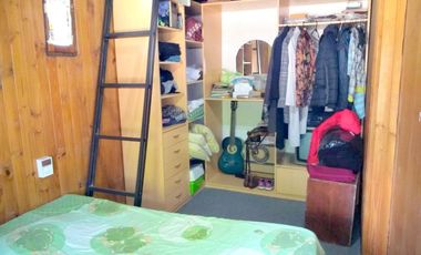 VENTA DE CASA SOBRE LOTE PROPIO DE DOS PLANTAS Y COCHERA