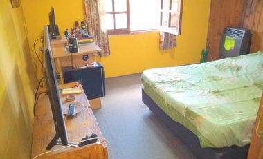 VENTA DE CASA SOBRE LOTE PROPIO DE DOS PLANTAS Y COCHERA