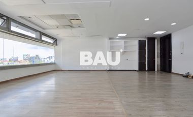 oficina en arriendo en chico norte. Cod A4930