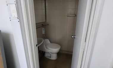 oficina en arriendo en el poblado. Cod A214539