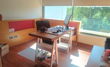 Departamento en venta de 5 dorm. Portal Dehesa, Lo Barnechea