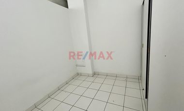 🤩 ¡Oportunidad Única! Alquiler De Departamento Acogedor Y Funcional En Exclusiva Zona De Surco, Frente A Parque 🌳