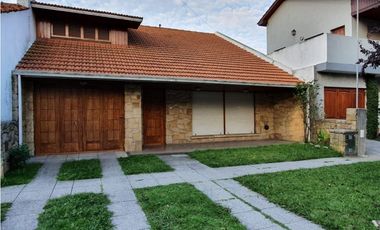 Chalet 4 Amb (Azcuenaga 2200)