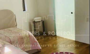 Casa con Vista al Lago en Venta en Valle de Bravo