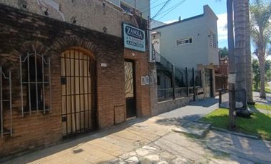 Casa PH en venta en Moron Sur