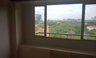 Brand New 2bedroom in Tuscany Mckinley Hill