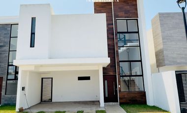 Casa en venta en Veracruz, Lomas del Sol 3 habitaciones a una cuadra de la playa