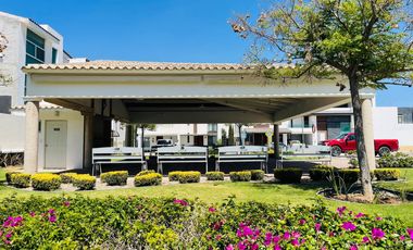 Terreno en venta de 250 m2 en Las Plazas super ubicado  Oportunidad