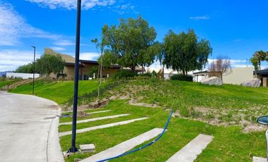 NORPONIENTE EXCELENTE TERRENO EN HACIENDA PARAISO ZONA DE MAYOR PLUSVALIA DE AGS