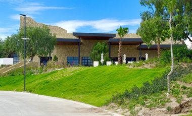 NORPONIENTE EXCELENTE TERRENO EN HACIENDA PARAISO ZONA DE MAYOR PLUSVALIA DE AGS