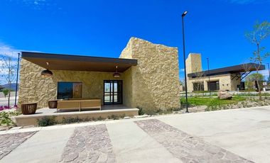 NORPONIENTE EXCELENTE TERRENO EN HACIENDA PARAISO ZONA DE MAYOR PLUSVALIA DE AGS