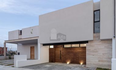Casa en condominio en venta en Cañadas del Lago, Corregidora, Querétaro