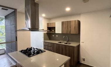 apartamento en arriendo en loma el chocho. Cod A9432919