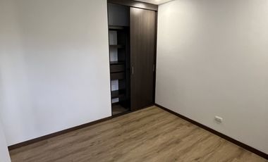 apartamento en arriendo en loma el chocho. Cod A9432919