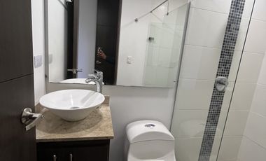 apartamento en arriendo en loma el chocho. Cod A9432919