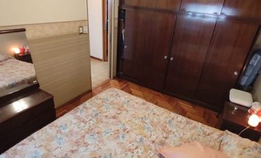 Casa PH en venta en Caseros