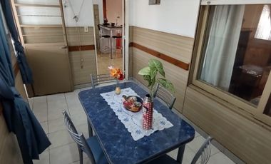 Casa PH en venta en Caseros