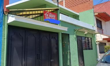 Casa en Renta Semiamueblada en Col. Santa Elena