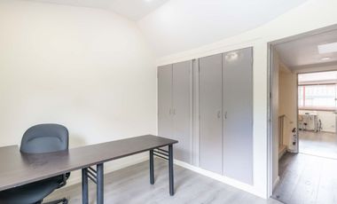 oficina en arriendo en santa ana occidental. Cod A22031