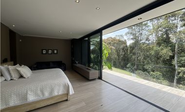 Casa para la Venta en Medellín Alto Las Palmas