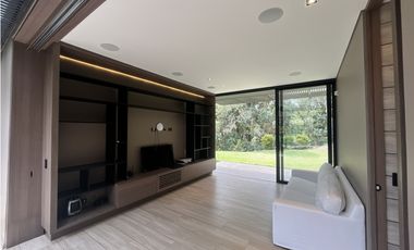 Casa para la Venta en Medellín Alto Las Palmas