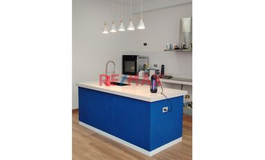 En Venta: Hermosa Y Amplia Casa De Tres Pisos Con Piscina En Condominio/Tarapoto