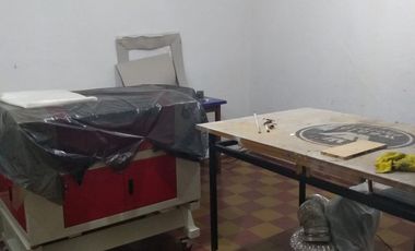 Lote con casa a reciclar en Ciudad de Mendoza  RETASADA !!!!