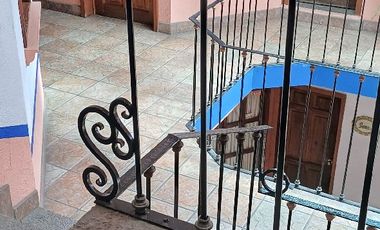 PLAZA COMERCIAL C/12 LOCALES FTE.AGALERIAS