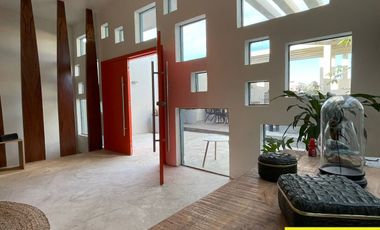 Casa tipo Loft Moderno en venta en Colonia Santa Fe al poniente de Hermosillo