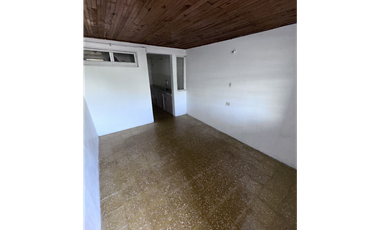 VENTA CASA CON RENTA SULTANA LA SULTANA | CASA PERMUTA