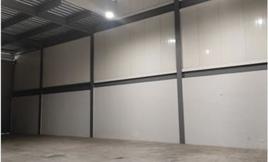 SEA SEA CONFIABLE VENDE OFIBODEGA EN MILLA 8