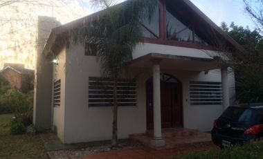 Casa de 4 ambientes en barrio cerrado, Ranelagh Golf Club.