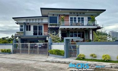 For Sale 4 Bedroom House and Lot in Mactan Lapu-lapu Cebu
