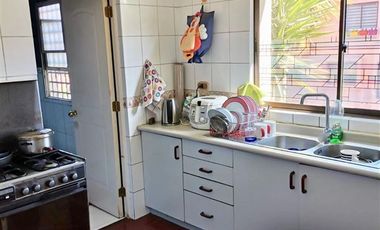 Casa en Condominio, 4dorm. 3baños. mansarda. quincho,2estac.