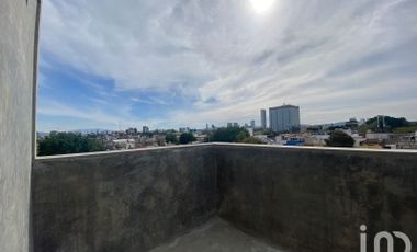 Se vende Loft con terraza en Nivel 4, Alfredo R Plascencia 686 en Santa Tere, Guadalajara, jalisco.