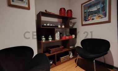 Linda y cómoda oficina disponible para arriendo en Vitacura
