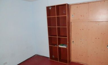 Departamento de 4 amb con balcón. OPORTUNIDAD