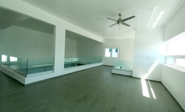 CASA EN VENTA EN LOMAS DE COCOYOC