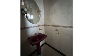 Casa en Venta en Real del Valle, Pachuca – 3 Recámaras y Roof Garden