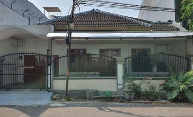 Rumah disewakan di Jawa Timur, Surabaya