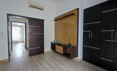 casa en venta en la parada. Cod V27858